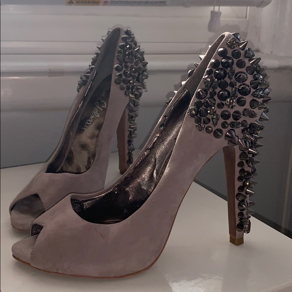 Sam Edelman studded pumps